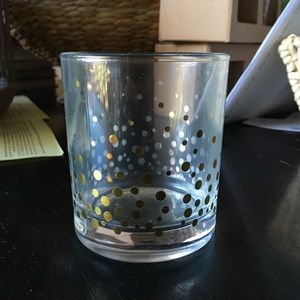 Drinking glasses